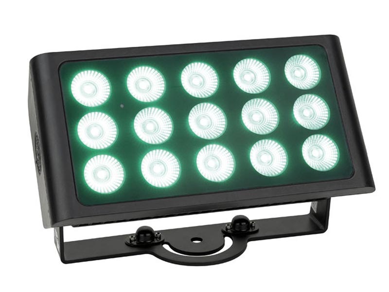 Showtec Cameleon Flood 15 Q4 Tour - Bild 5